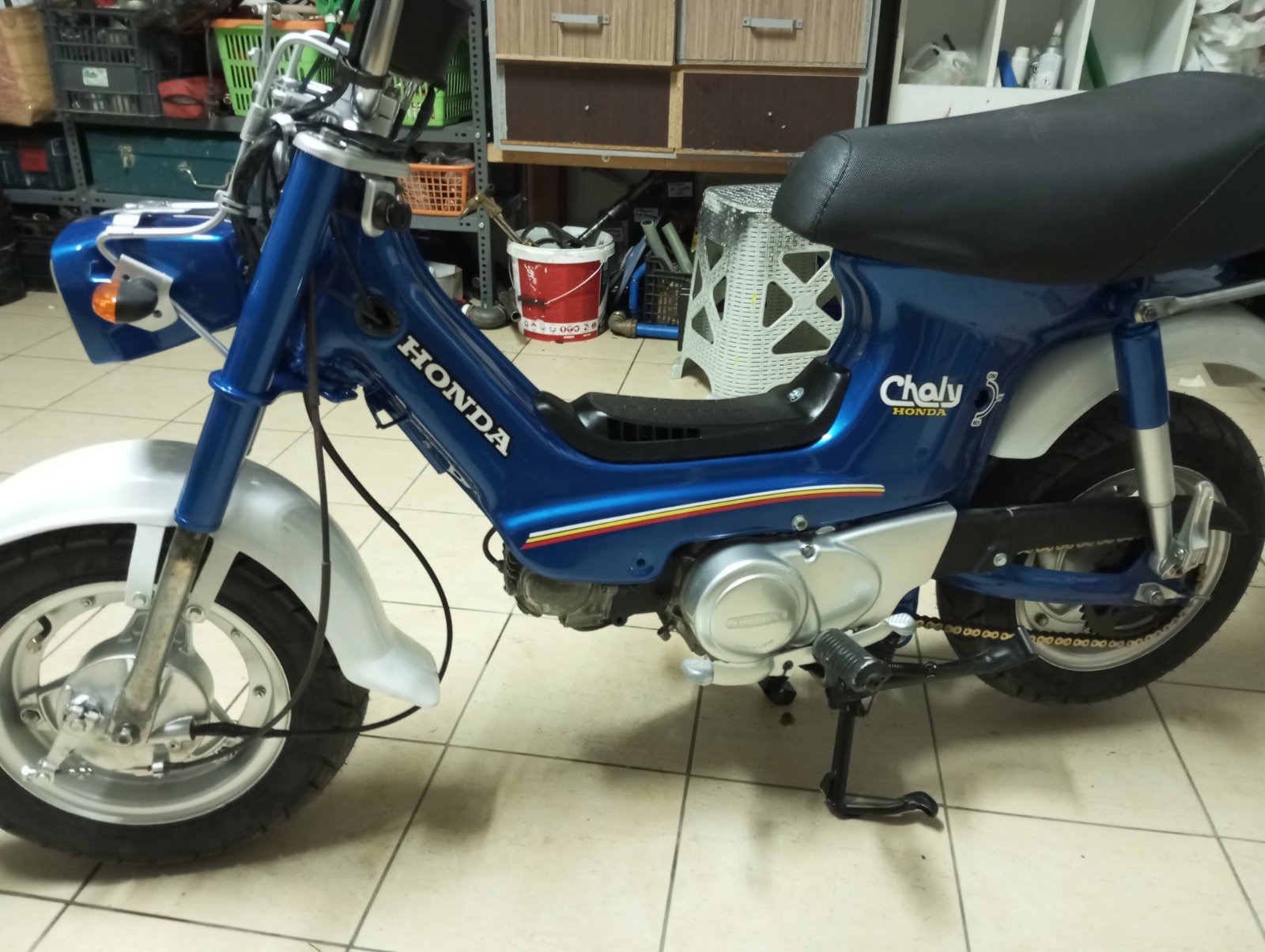 Αυτοκόλλητο Μηχανής – Honda Chally - Image 3
